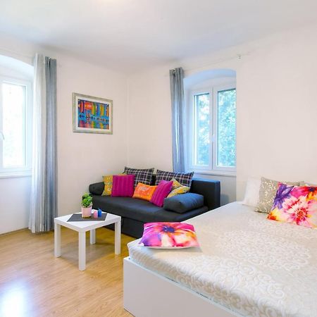 Summer stone pleasure Split Extérieur photo